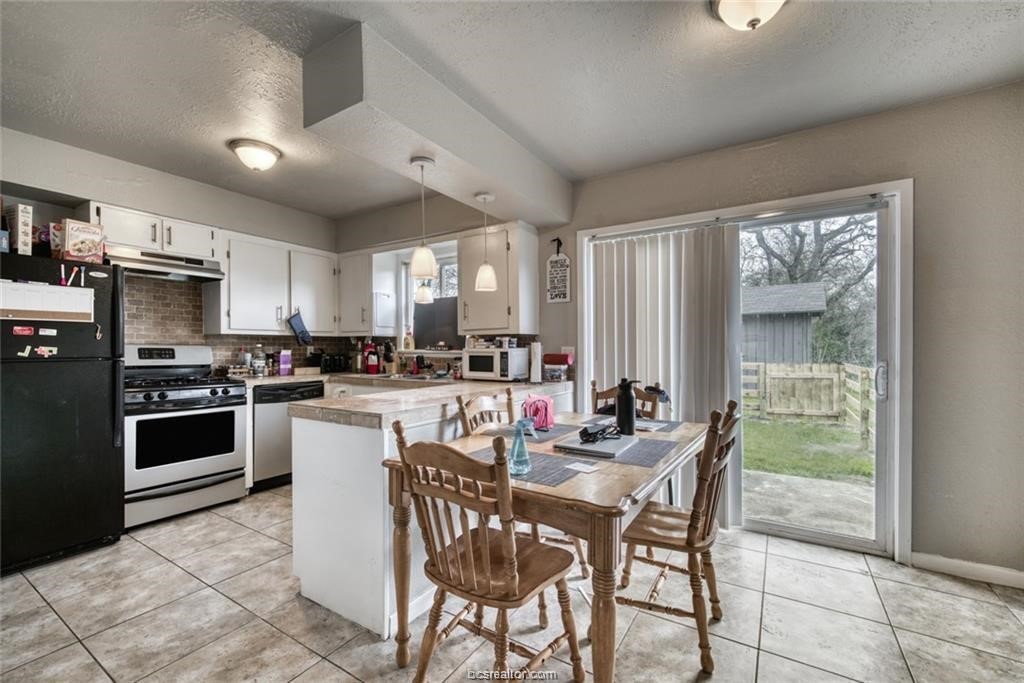 4503 College Main Street D