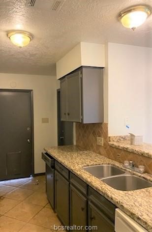 1224 South Dexter Drive