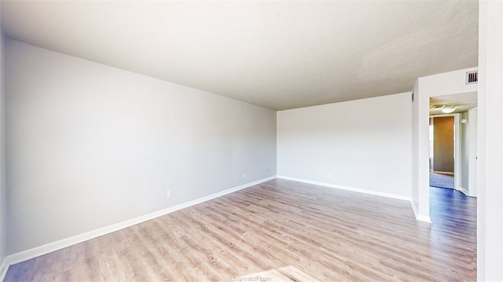 3800 East 29th Street 11