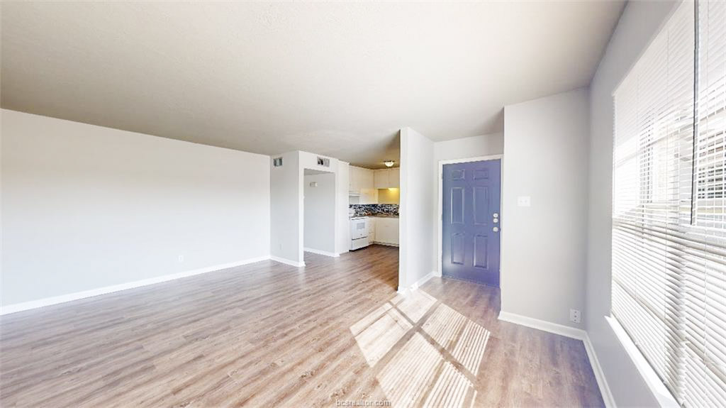 3800 East 29th Street 11