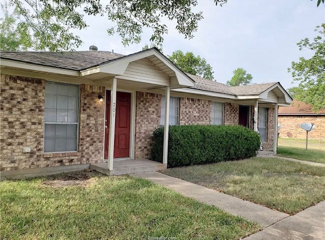 701 Llano Place