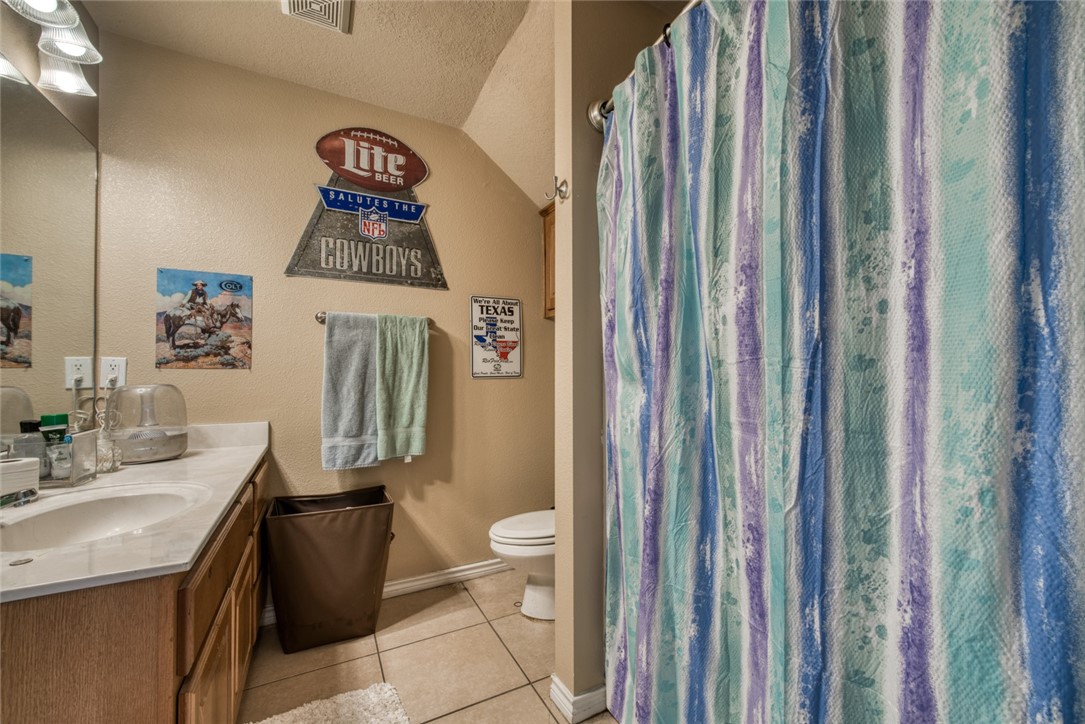 2325 Autumn Chase Loop