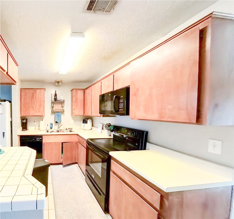 2814 Forest Bend Drive