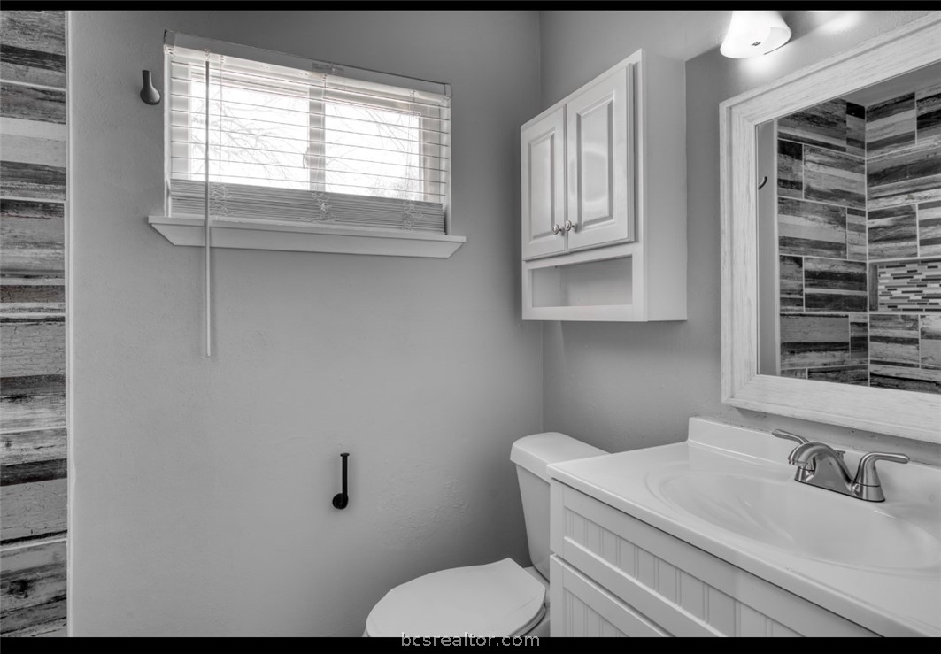 1115 Merry Oaks Drive