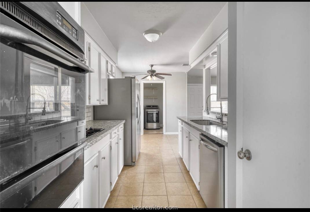 1115 Merry Oaks Drive