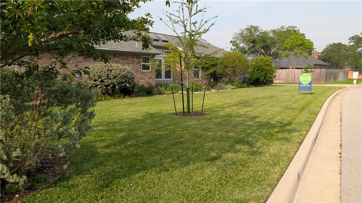 9217 Timber Knoll Drive