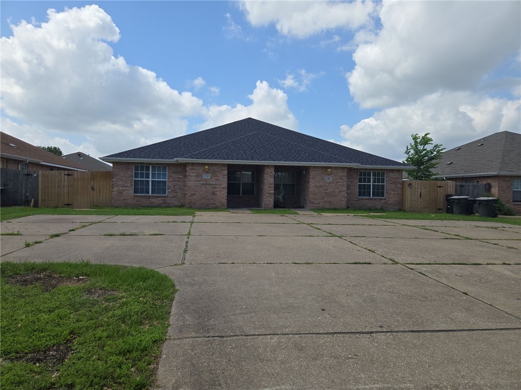 2318 Pheasant Lane