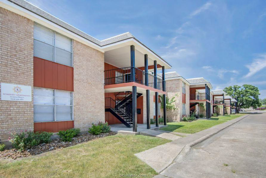 3800 East 29th Street 11