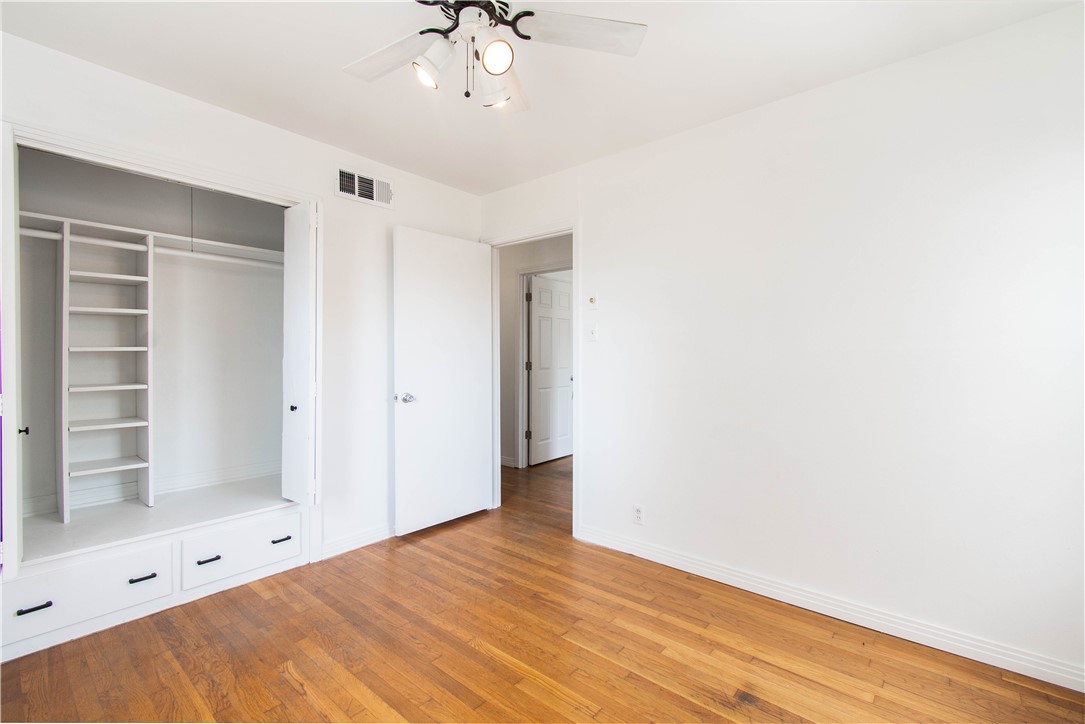 301 East WALKER Avenue