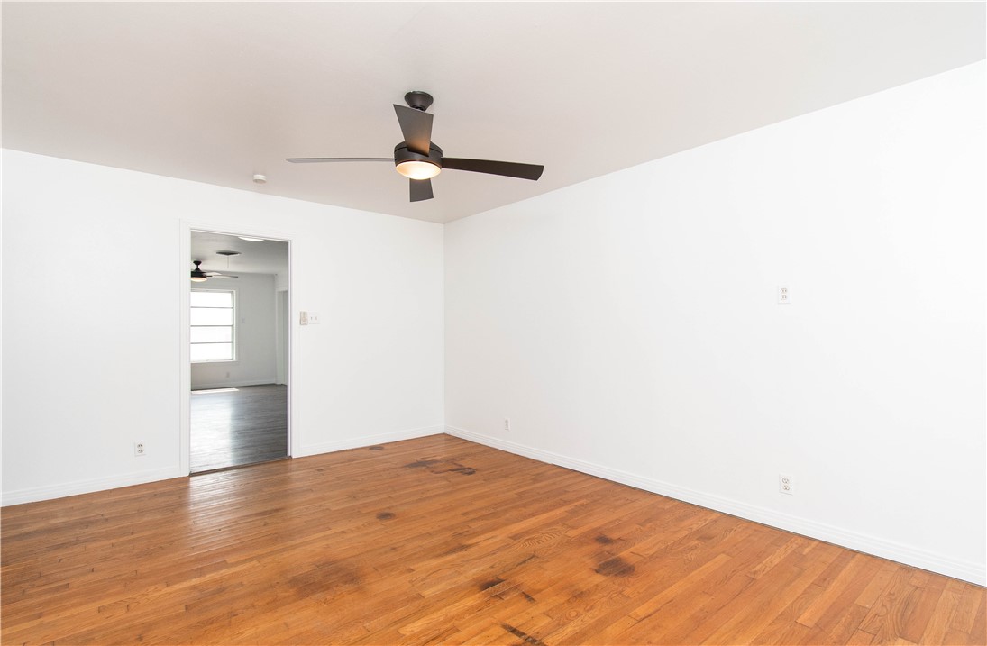 301 East WALKER Avenue