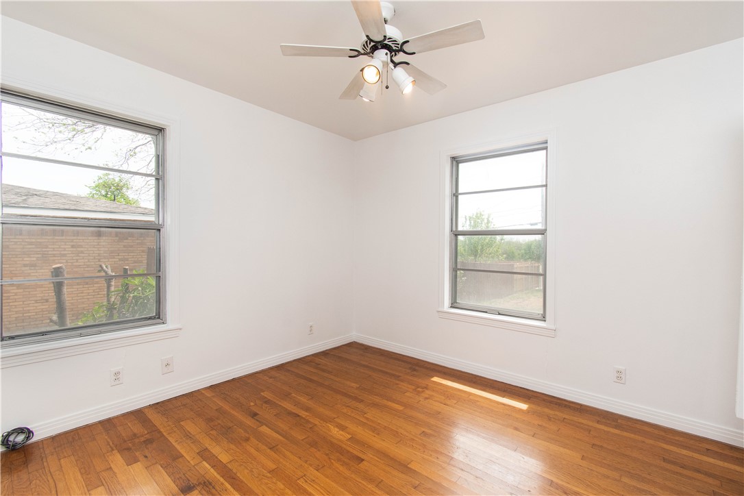 301 East WALKER Avenue