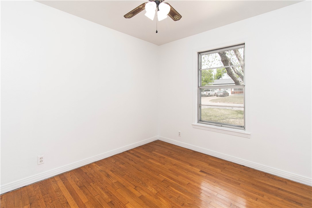 301 East WALKER Avenue