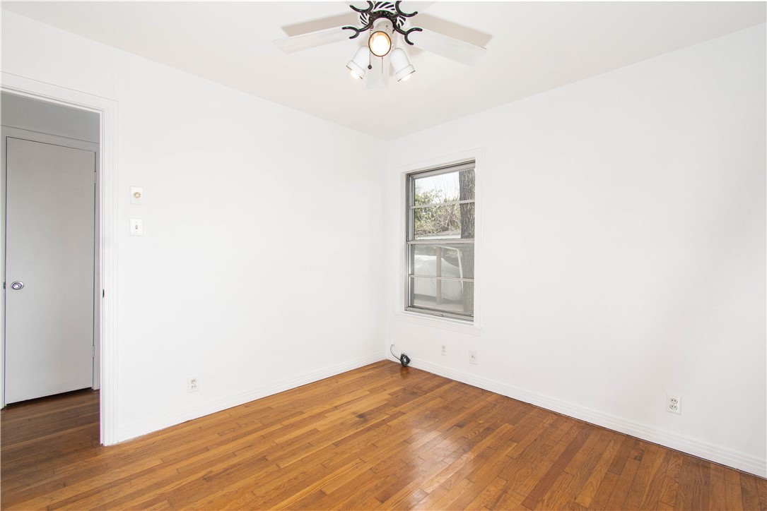 301 East WALKER Avenue