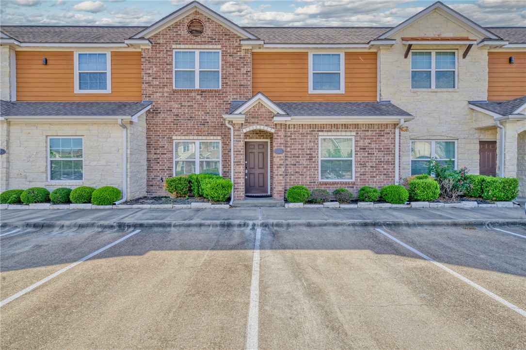 301 Southwest Parkway 303