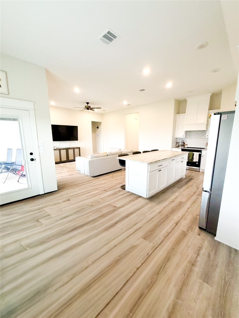 148 Turnrow Cove