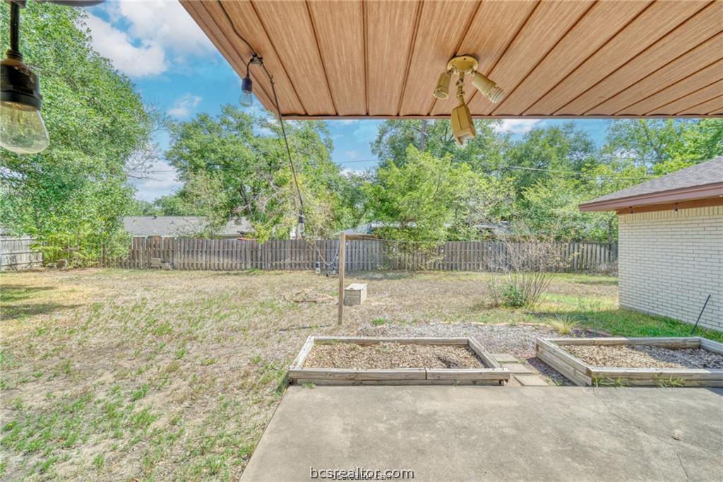 1100 Goode Drive