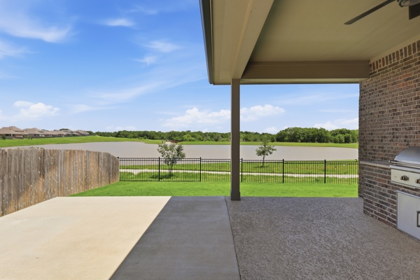 6323 Southern Cross Drive