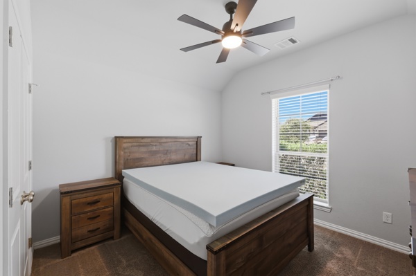 6323 Southern Cross Drive