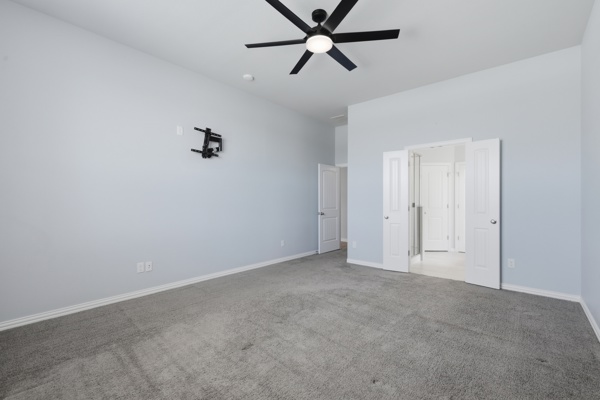 6323 Southern Cross Drive