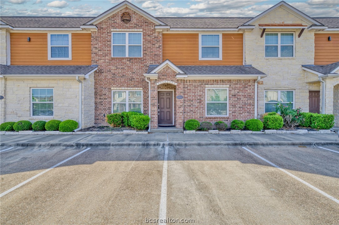 301 Southwest Parkway 303