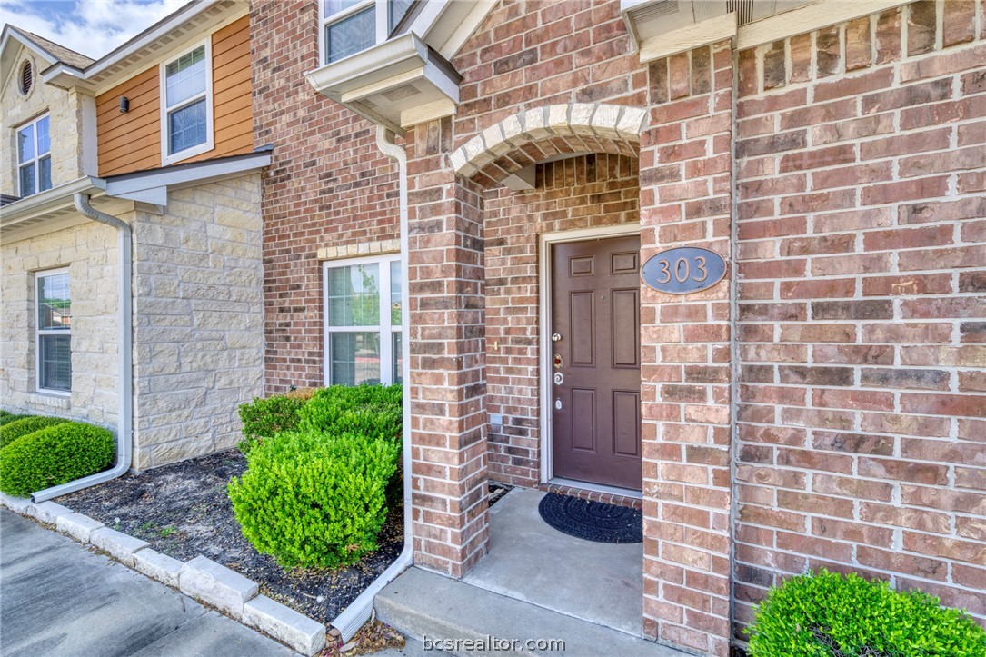 301 Southwest Parkway 303