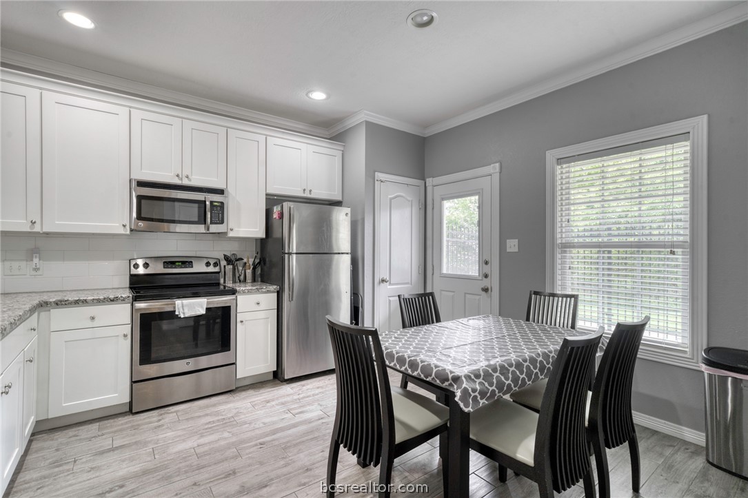 301 Southwest Parkway 303