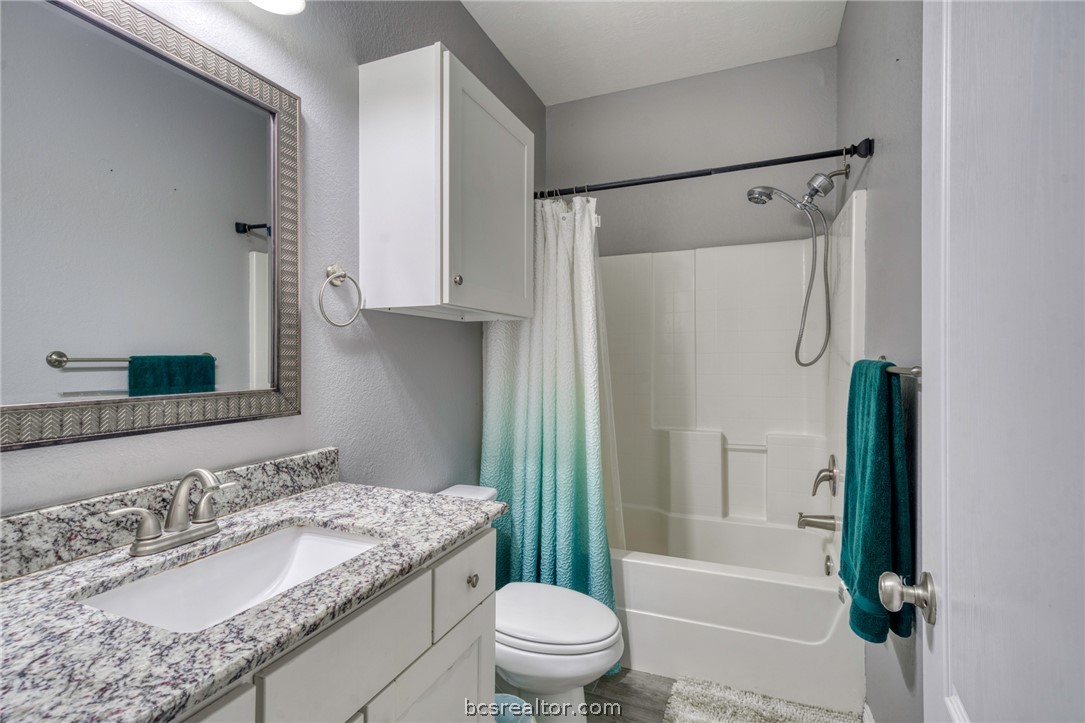 301 Southwest Parkway 303