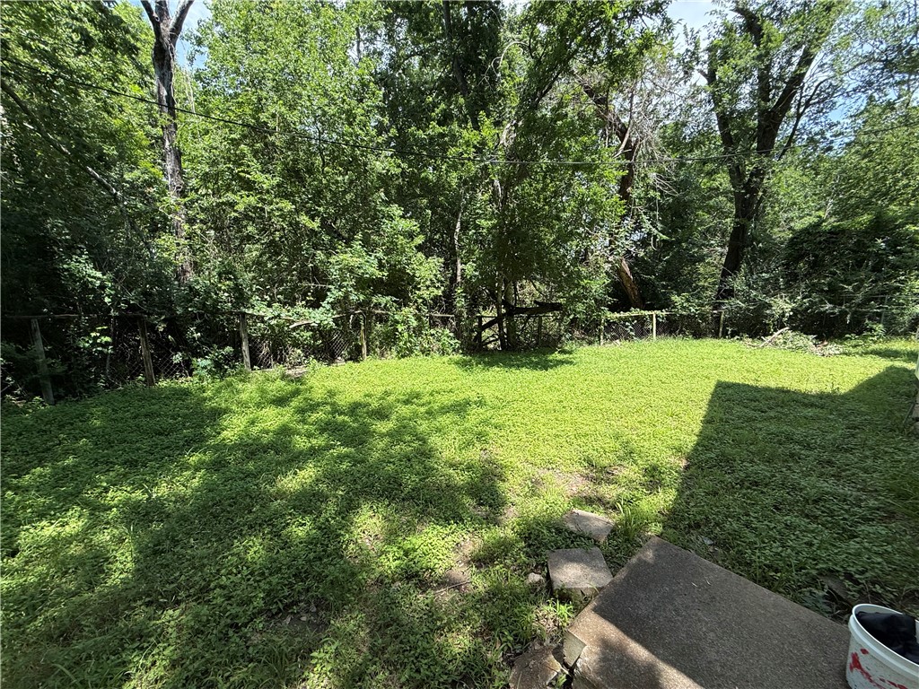 1609 Lemon Tree Lane