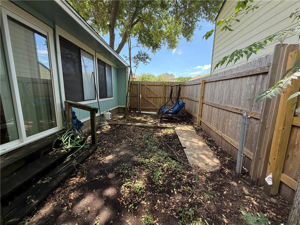 1609 Lemon Tree Lane
