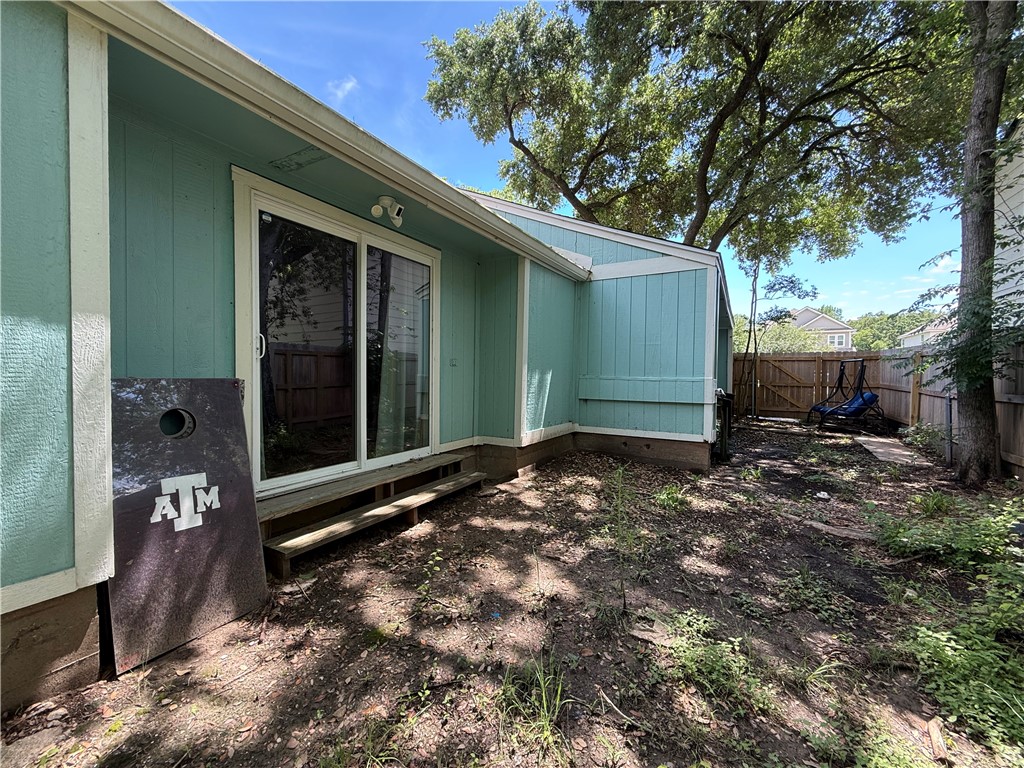 1609 Lemon Tree Lane