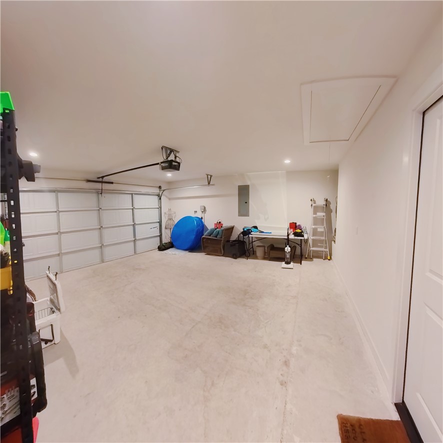 2105 Aleppo Court