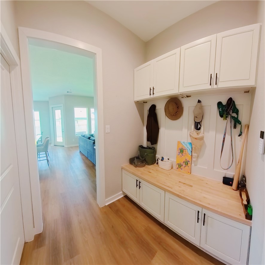 2105 Aleppo Court