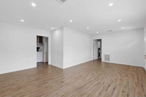 1608 Burt Street