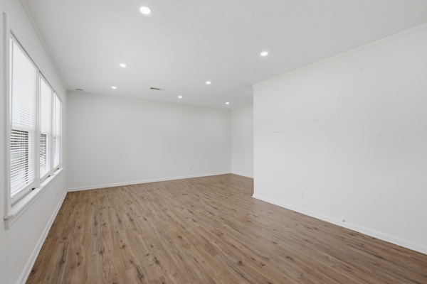 1608 Burt Street