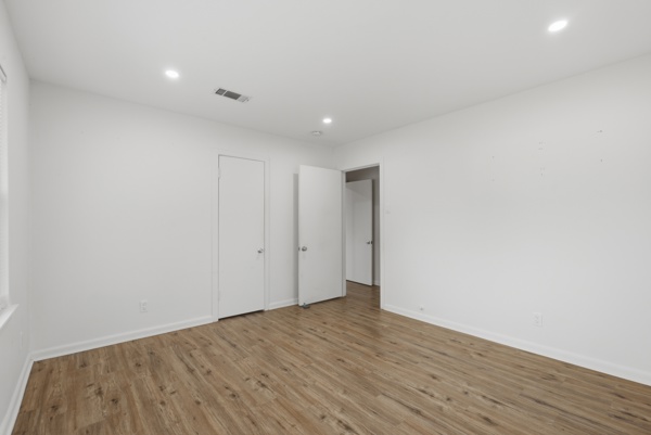 1608 Burt Street