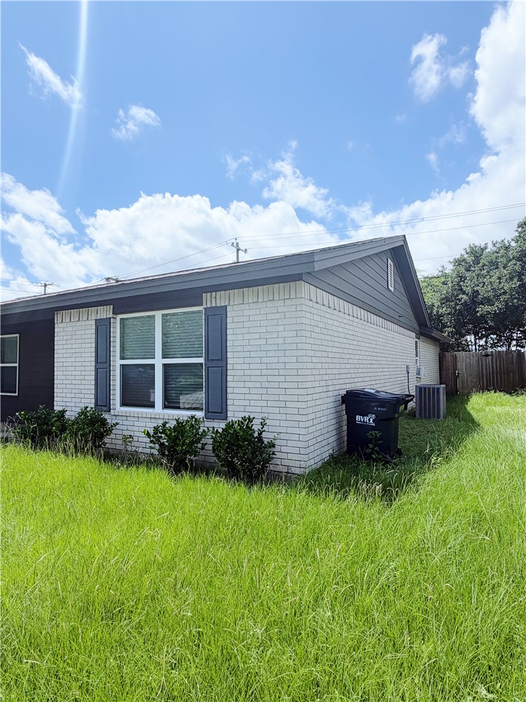 1207 Airline Drive