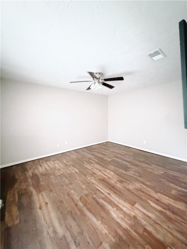 1207 Airline Drive