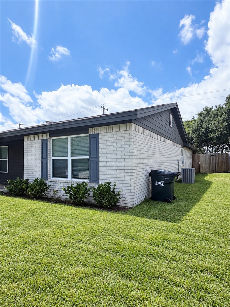 1207 Airline Drive