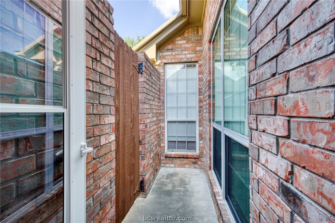 602 Clovis Court