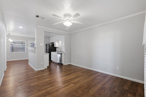 1403 Airline Drive A