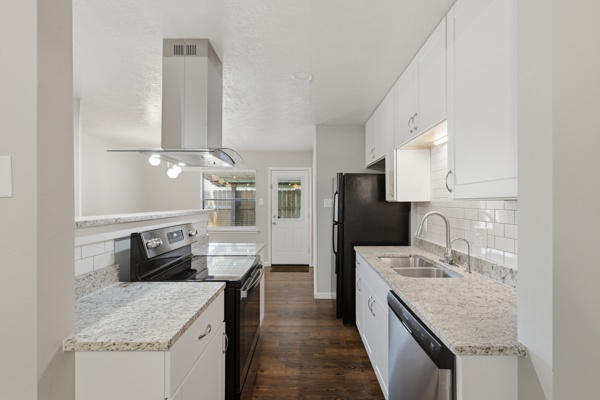 1403 Airline Drive A