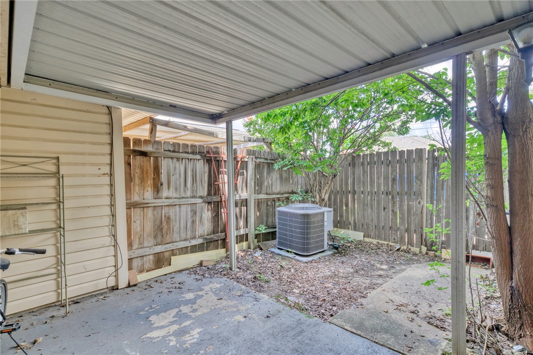 2525 LONGMIRE DRIVE