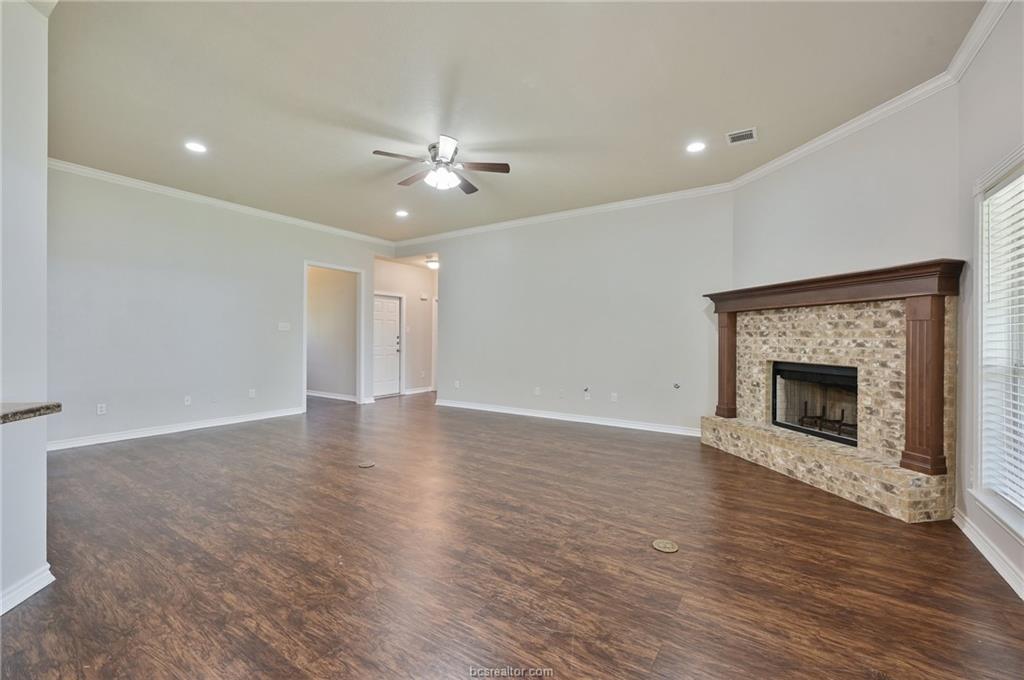 1219 Harrisonburg Lane