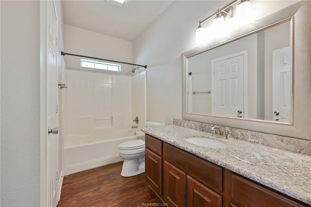 1219 Harrisonburg Lane