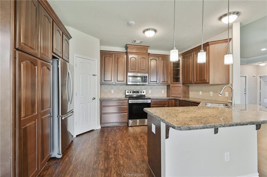 1219 Harrisonburg Lane