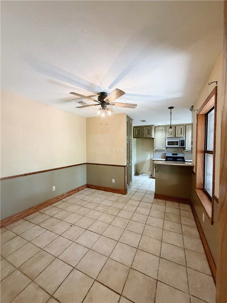 2706 Red Hill Drive