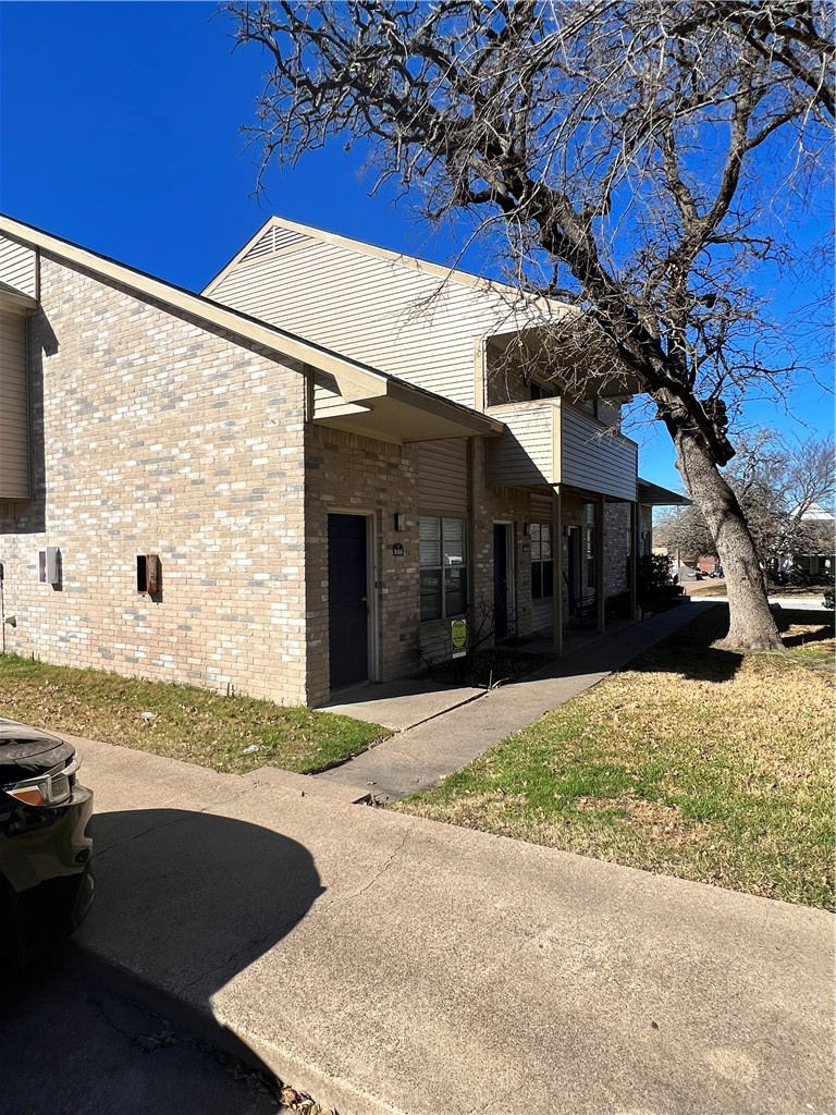 922 Spring Loop D