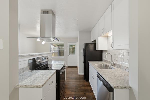 1403 Airline Drive A