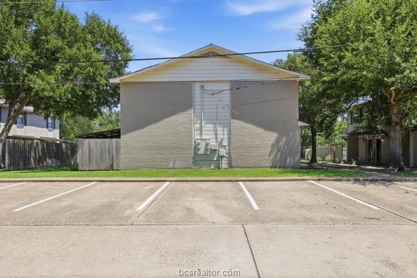 1403 Airline Drive A
