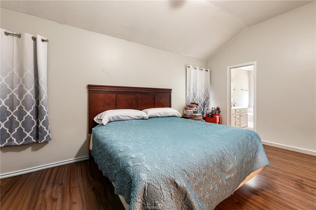 1711 Beaver Pond Court